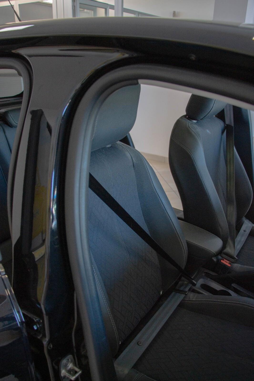 Opel Corsa .