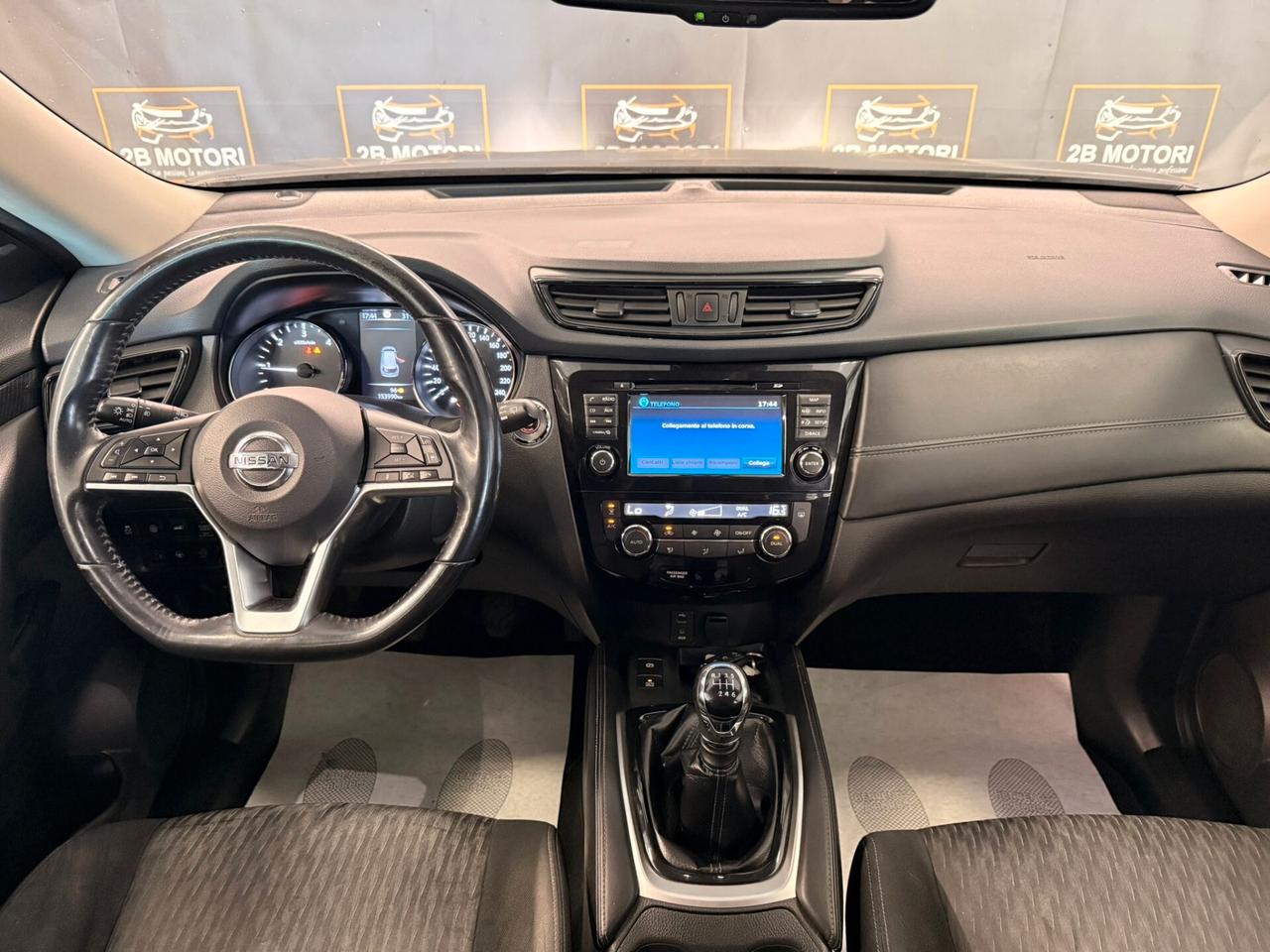 Nissan X-Trail dCi 150 2WD N-Connecta AUTOCARRO