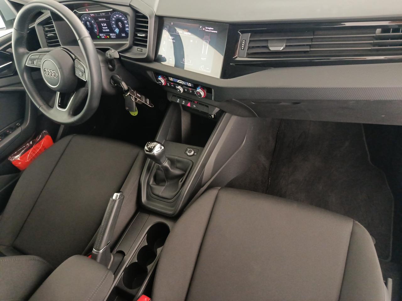 AUDI A1 2ª serie - A1 citycarver 30 TFSI Admired