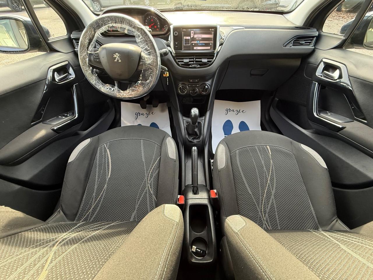 Peugeot 208 1.4 VTi 95 CV 5p - Neopatentati