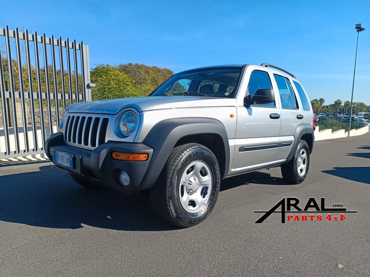 Jeep Cherokee 2.8 CRD LIMITED/SPORT