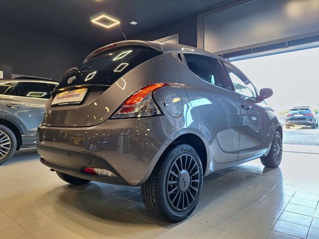 LANCIA Ypsilon 1.2 69 CV 5 porte S&S Gold