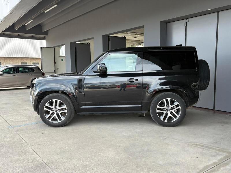Land Rover Defender 90 3.0D I6 250 CV AWD Auto X-Dynamic HSE