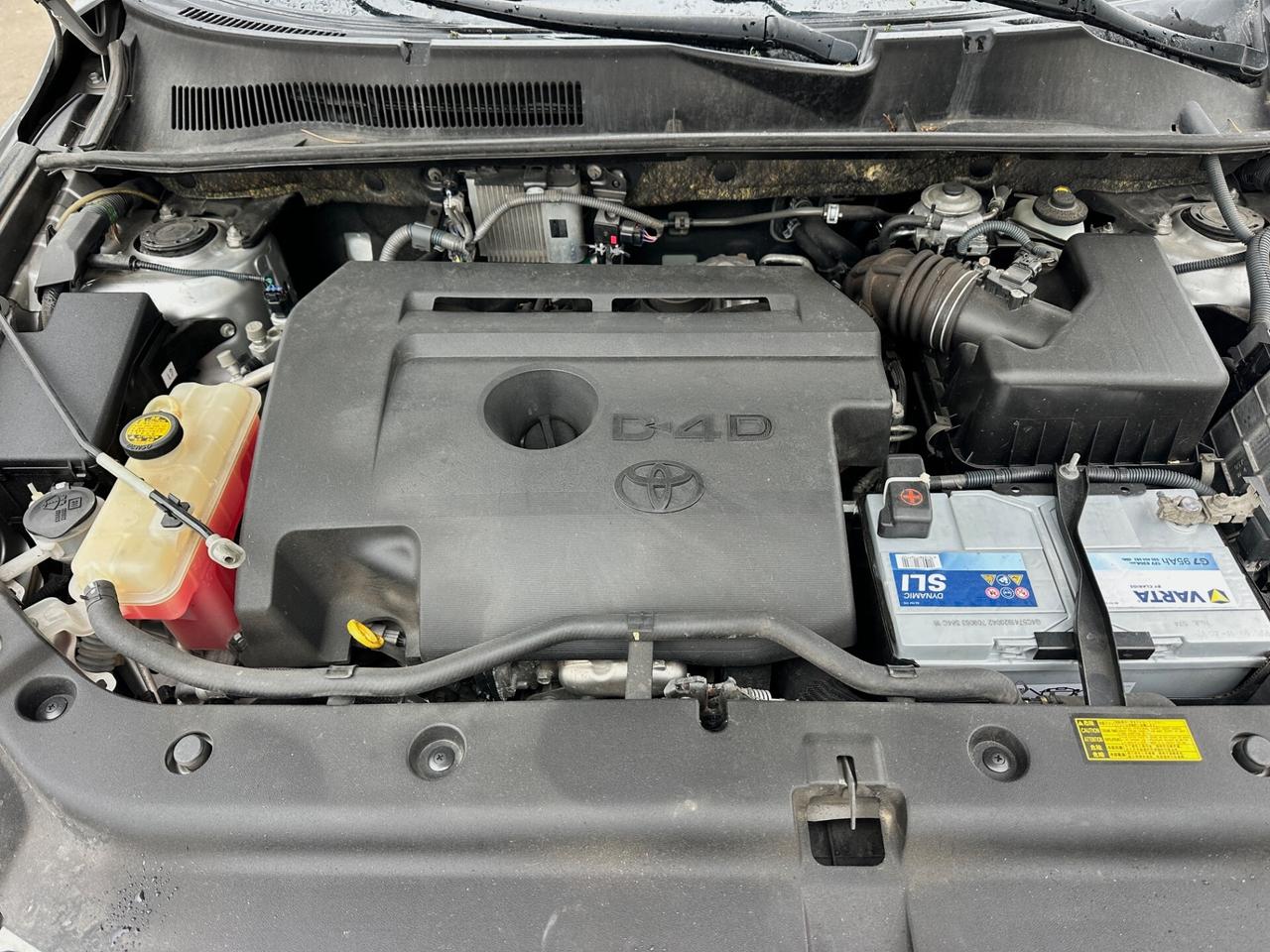 Toyota RAV 4 2.2 D-4D 150 CV DPF Exclusive