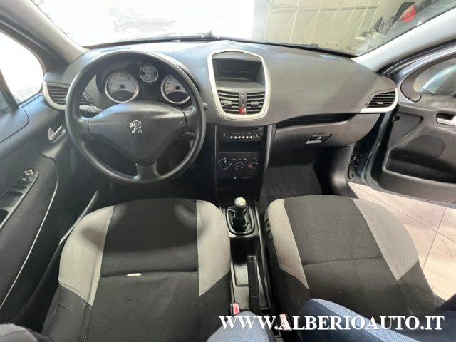 PEUGEOT 207 1.4 HDi 70CV 5p. XT