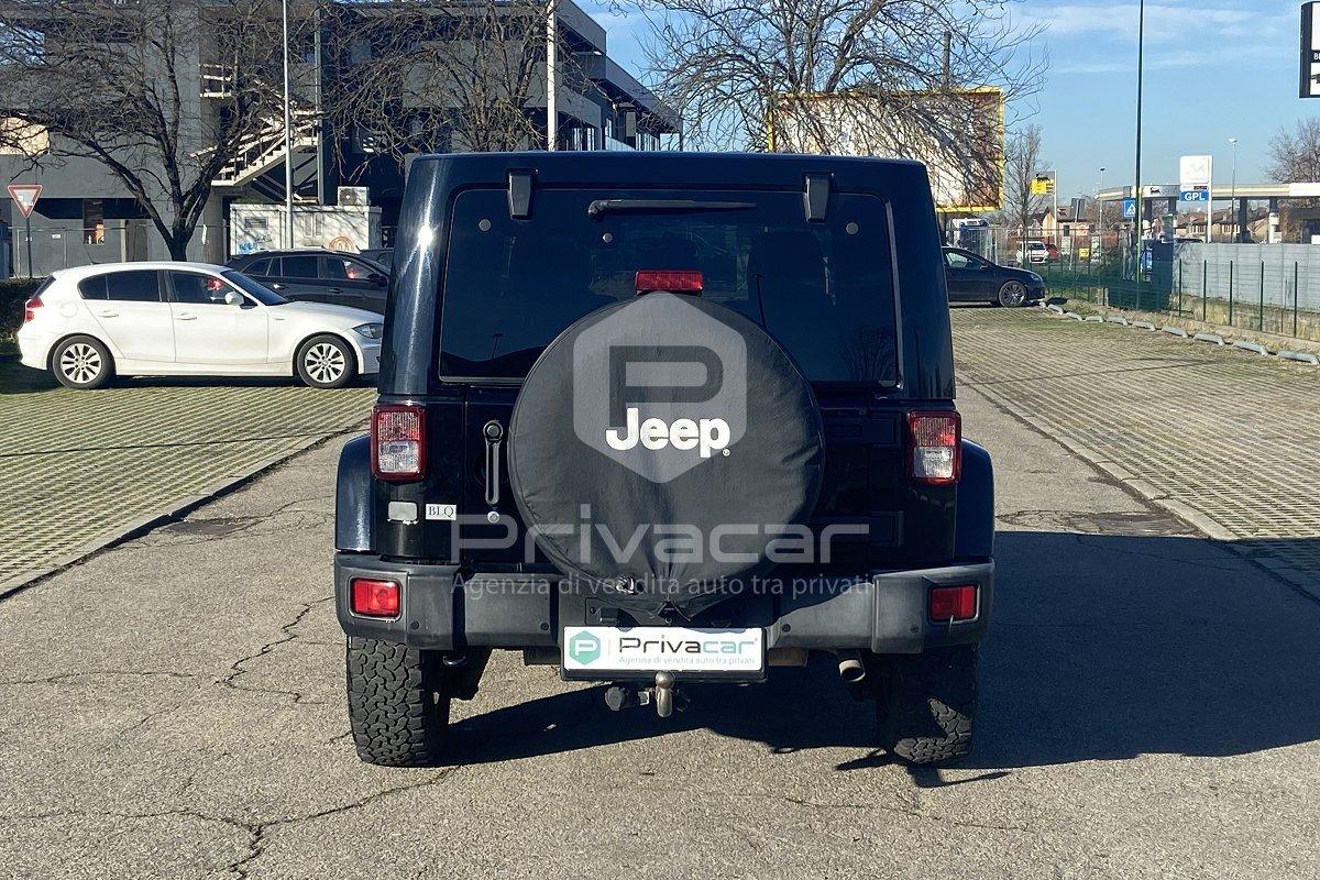 JEEP Wrangler Unlimited 2.8 CRD DPF Sahara Auto