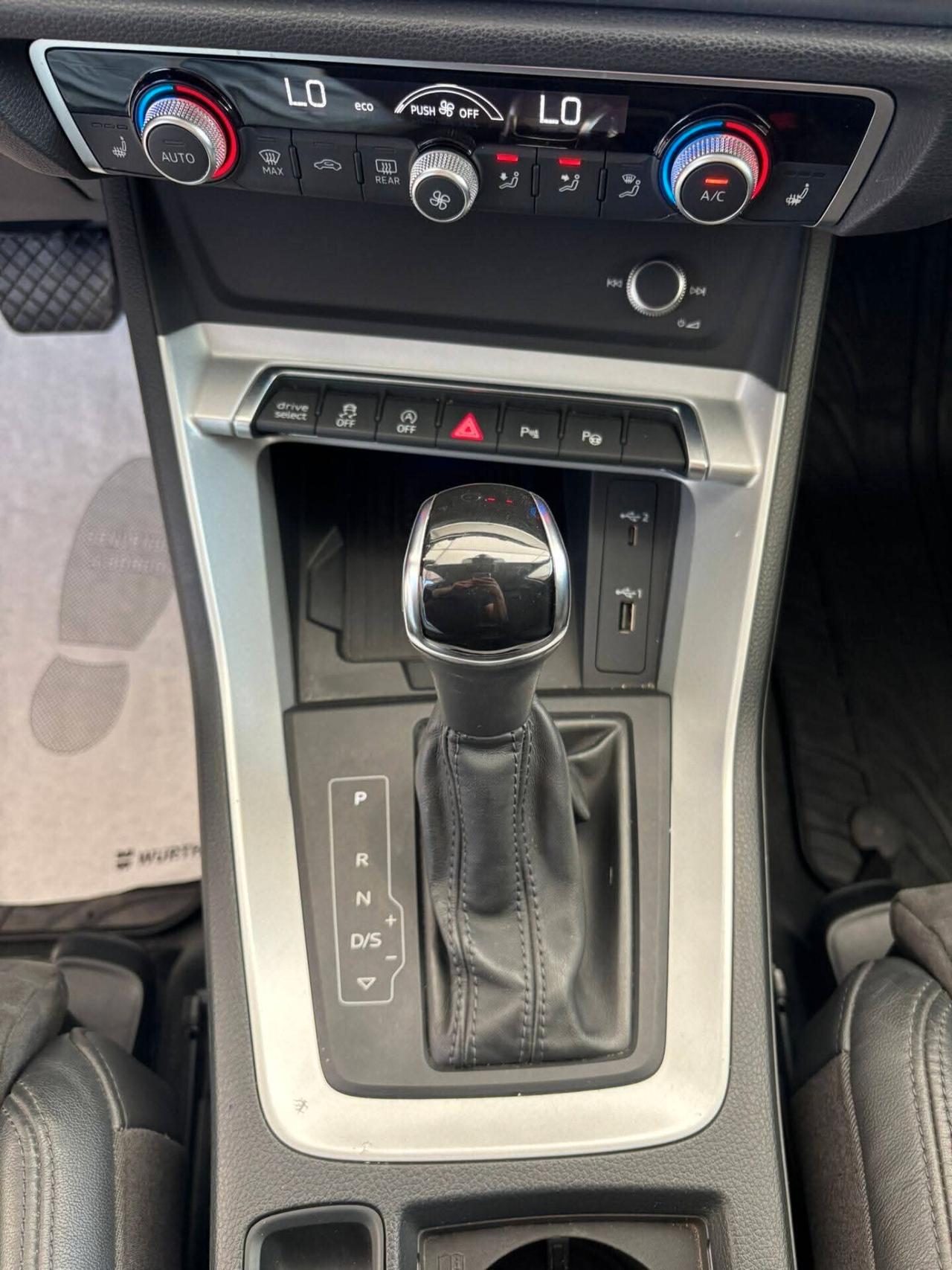 Audi Q3 2.0 Tdi SportBack 150 CV Sport !'!'!