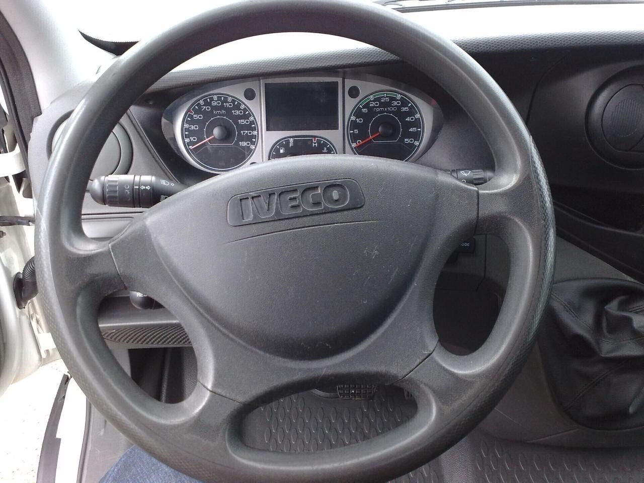 Iveco Daily 35c14 3000cc C.FISSO - 2011