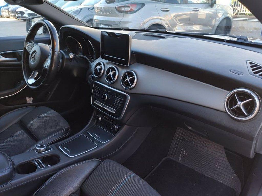 MERCEDES CLA 220 d S.W. Automatic Premium del 2017