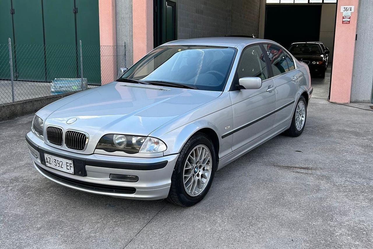 Bmw 323 323i cat 4 porte