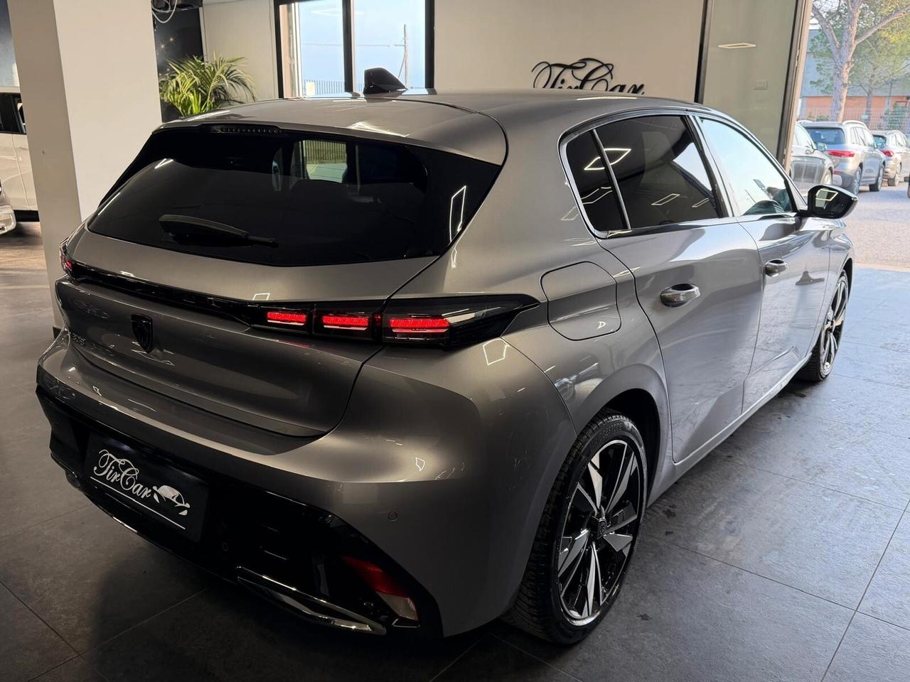 PEUGEOT 308 BERLINA ALLURE 1.5 PELLE NAVI OK NEOPATENTATI ANNO 2022