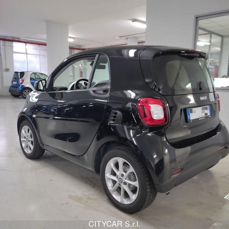 smart fortwo 70 1.0 Youngster