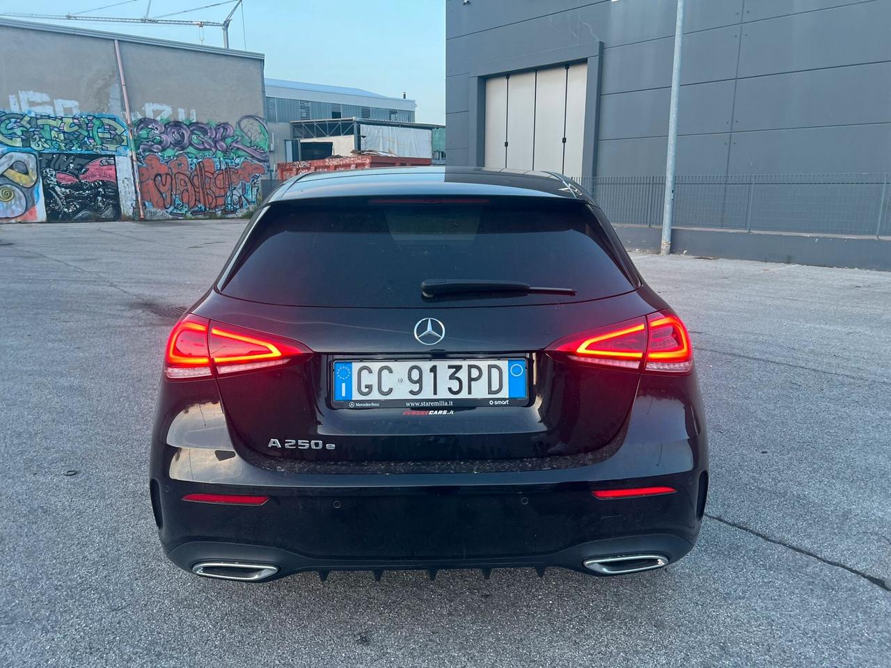 Mercedes-benz A 250 e Automatic EQ-Power Sport