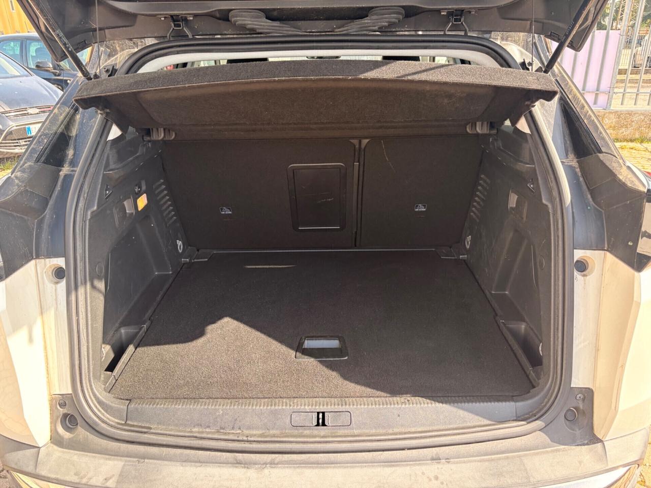 Peugeot 3008 BlueHDi 130 S&S Active
