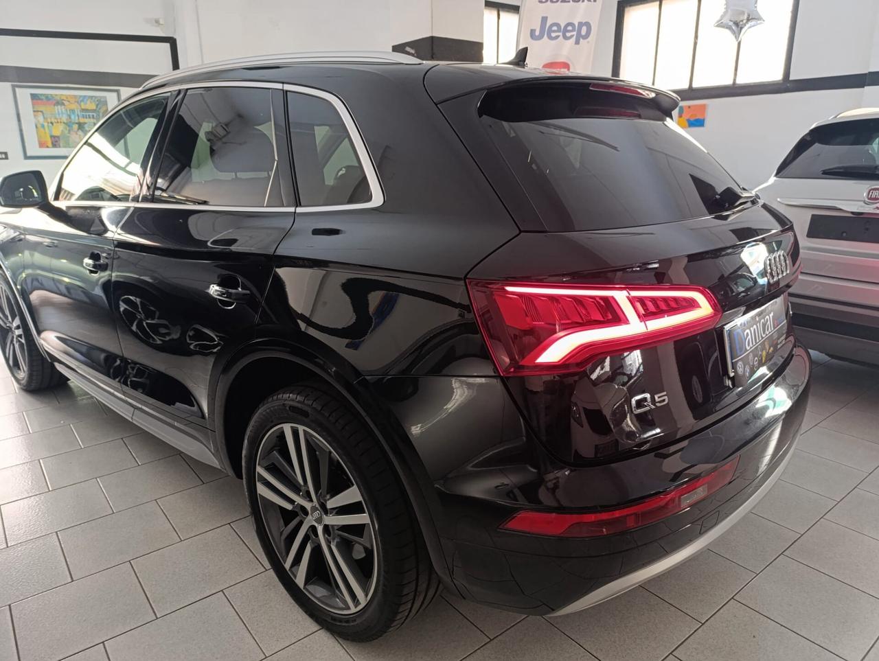 Audi Q5 2.0 TDI 190 CV S tronic Business Plus