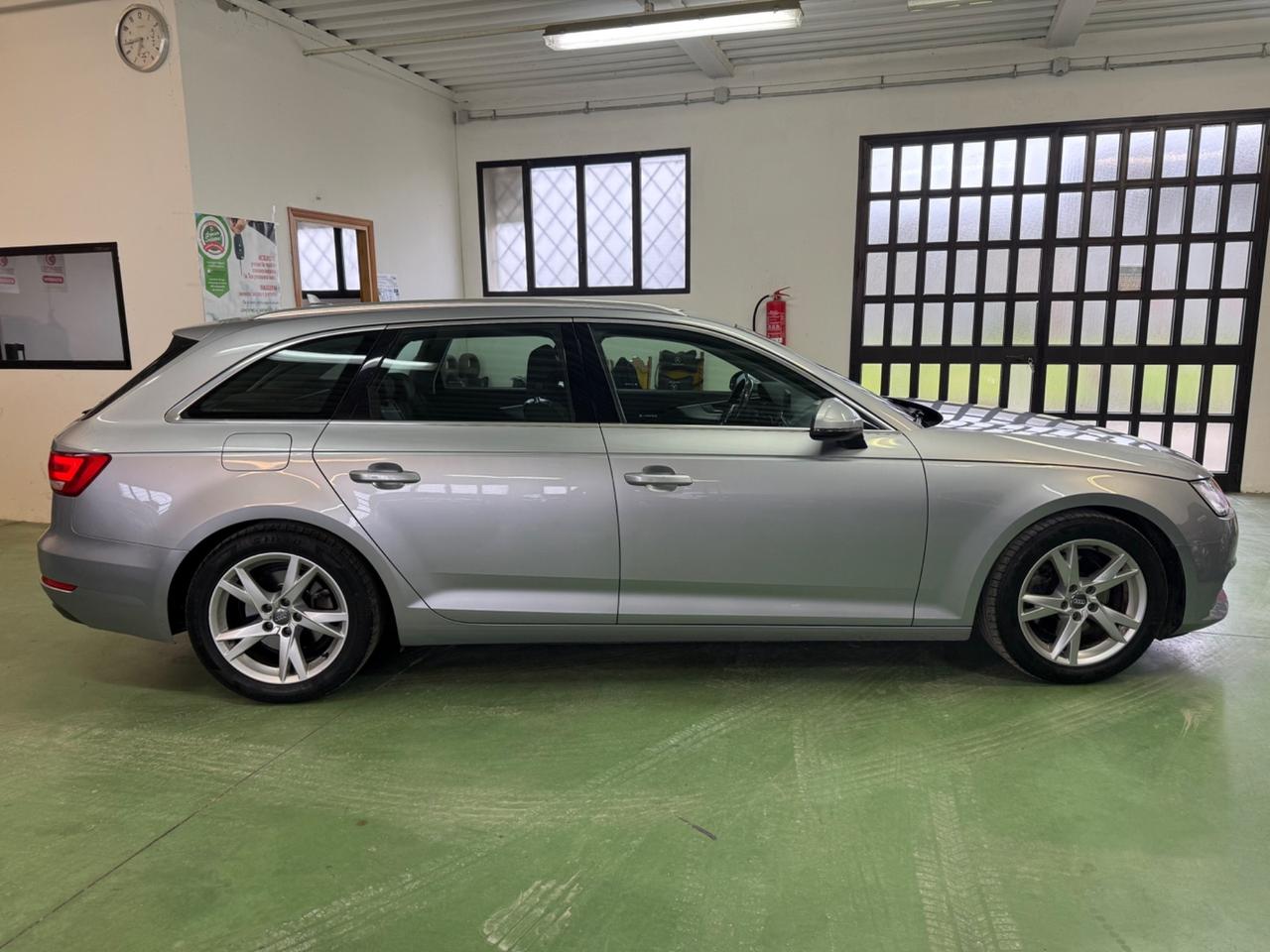 Audi A4 Avant 2.0 TDI 150 CV S tronic Sport
