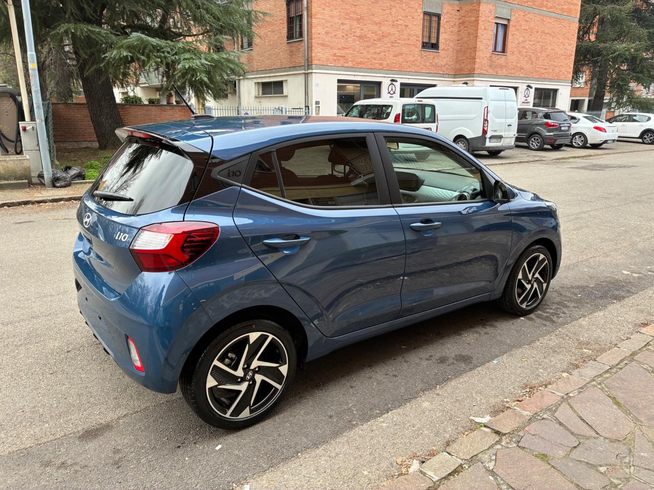 Hyundai i10 1.0 MPI AT Prime cambio auto