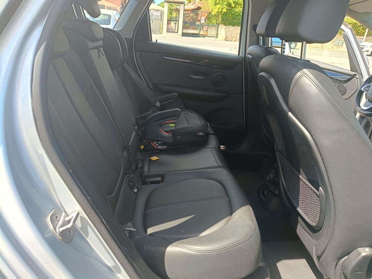 Bmw 216d Active Tourer Advantage automatica
