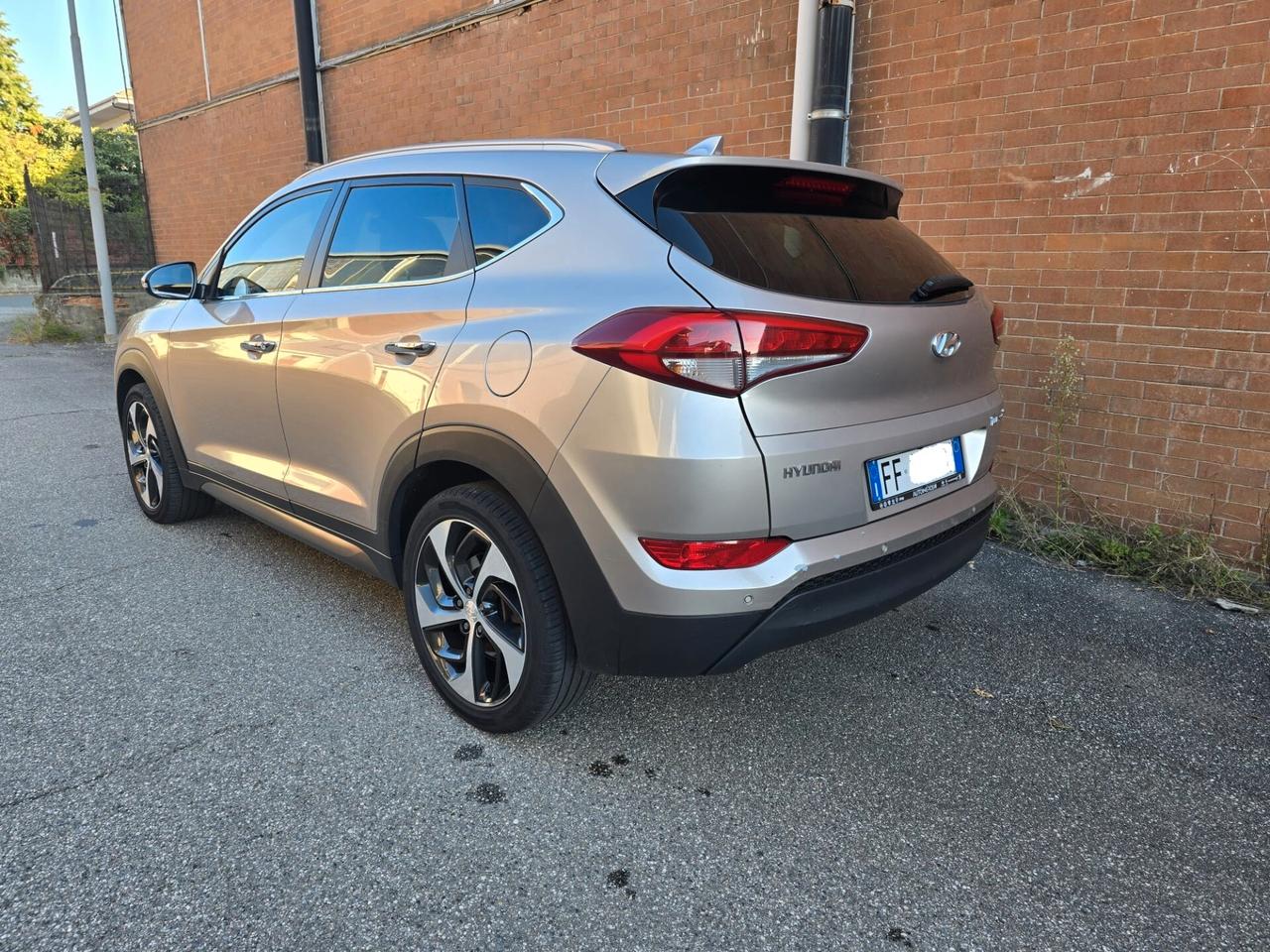 Hyundai Tucson 1.7 CRDi DCT XPossible