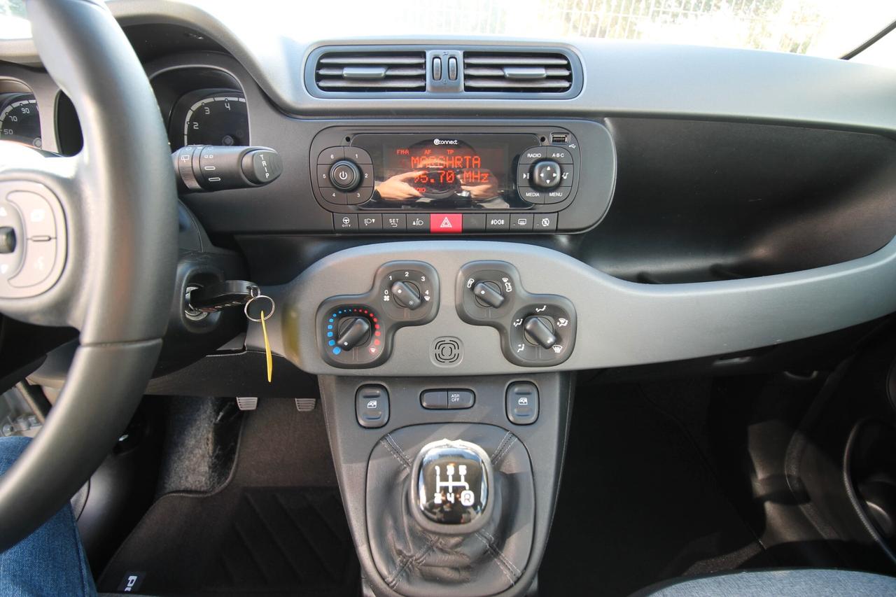 Fiat Panda 1.2 Lounge 69cv |43.000 km | 2019