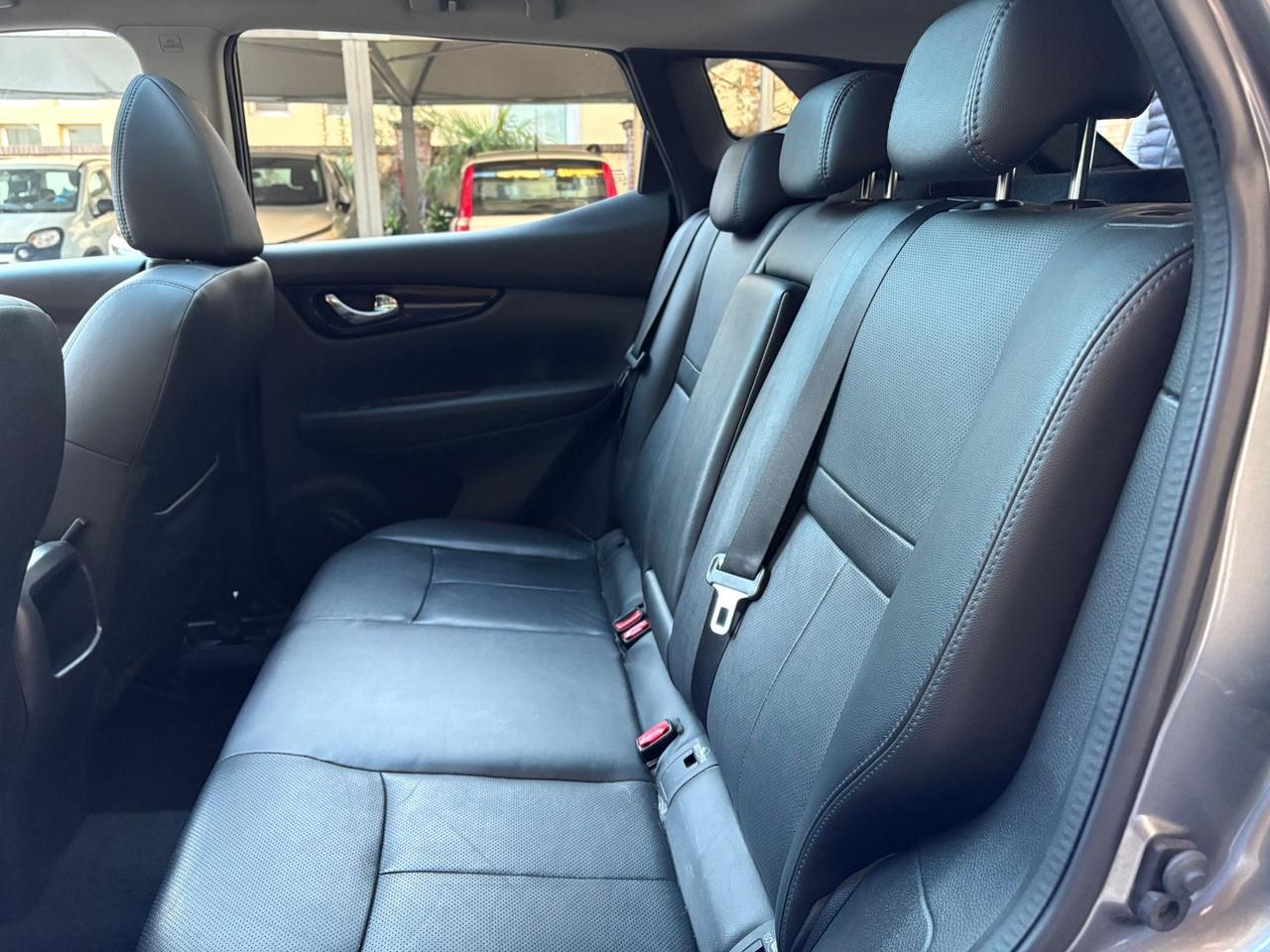 Nissan Qashqai Black Edition 1.6 dCi #7513