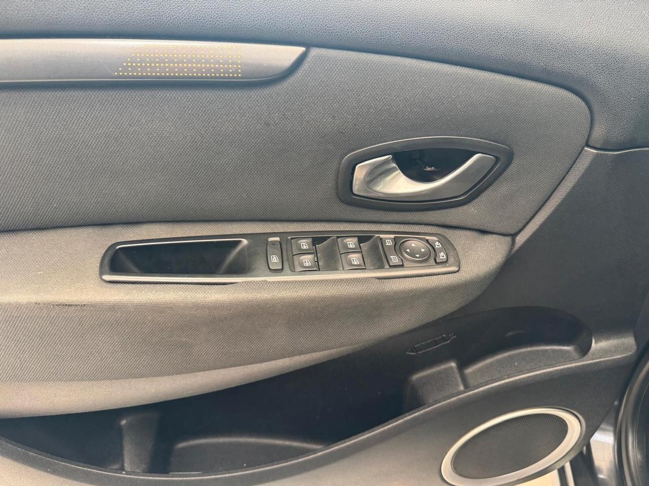 Renault Scenic Scénic 1.5 dCi 110CV 7 POSTI PERFETTO!!!