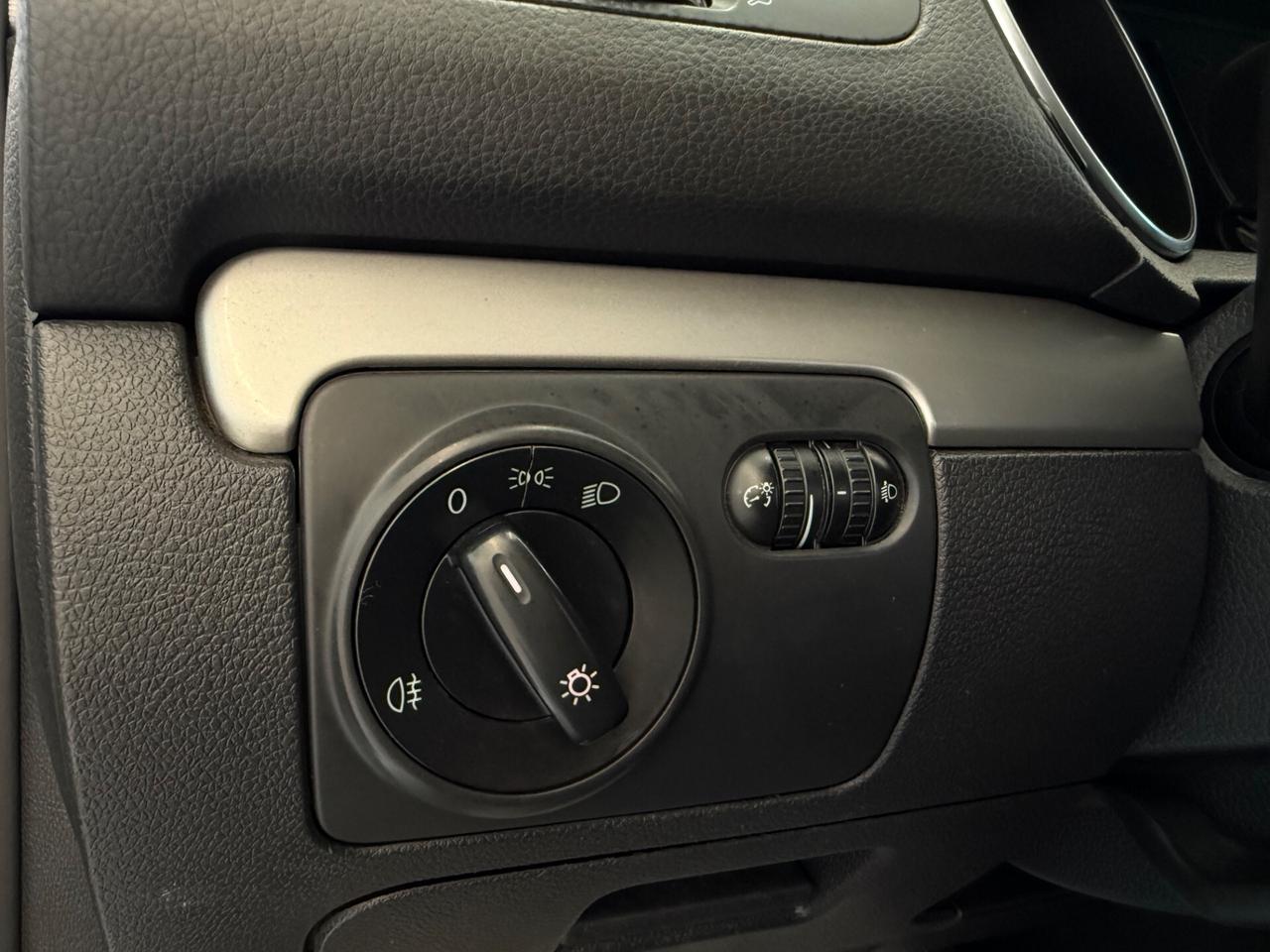 Volkswagen Golf 6 5p 1.6 tdi Sport Edition