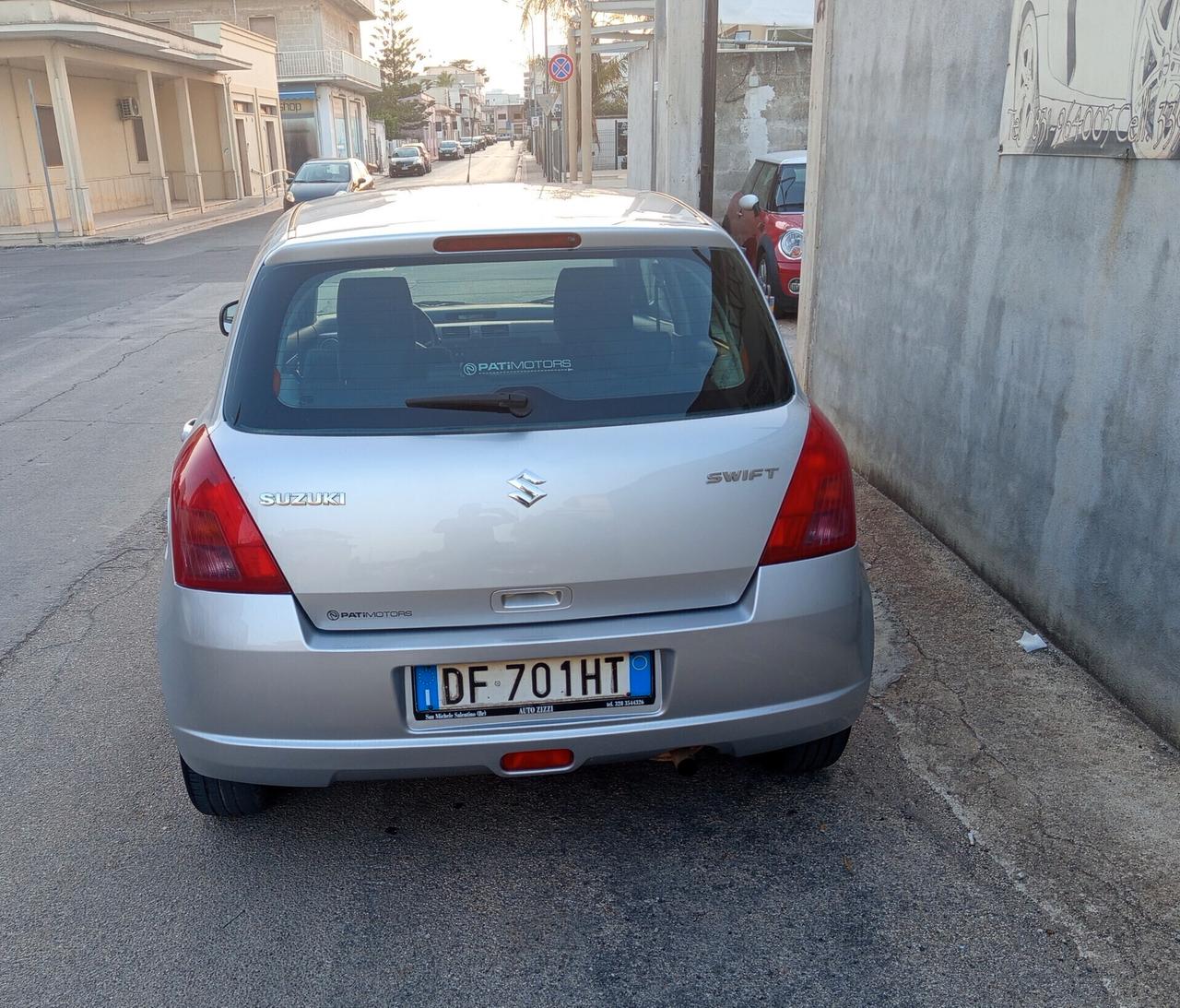 Suzuki Swift 1.3 5p benzina