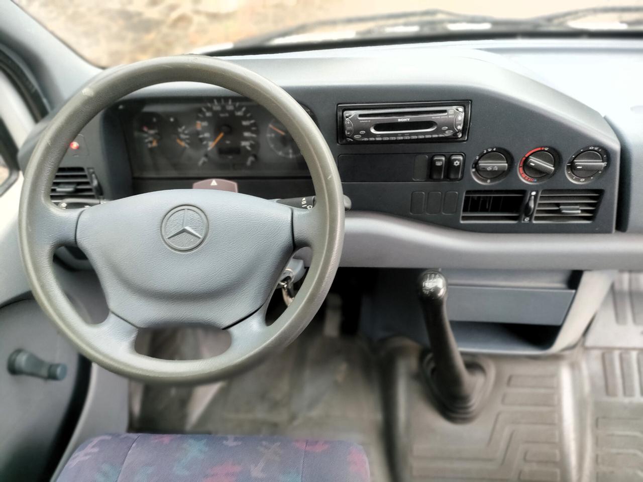 Mercedes Sprinter 2.3 D 9 posti-trasporto disabili