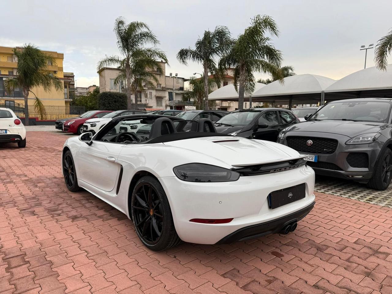 Porsche 718 Spyder Boxster 2.0