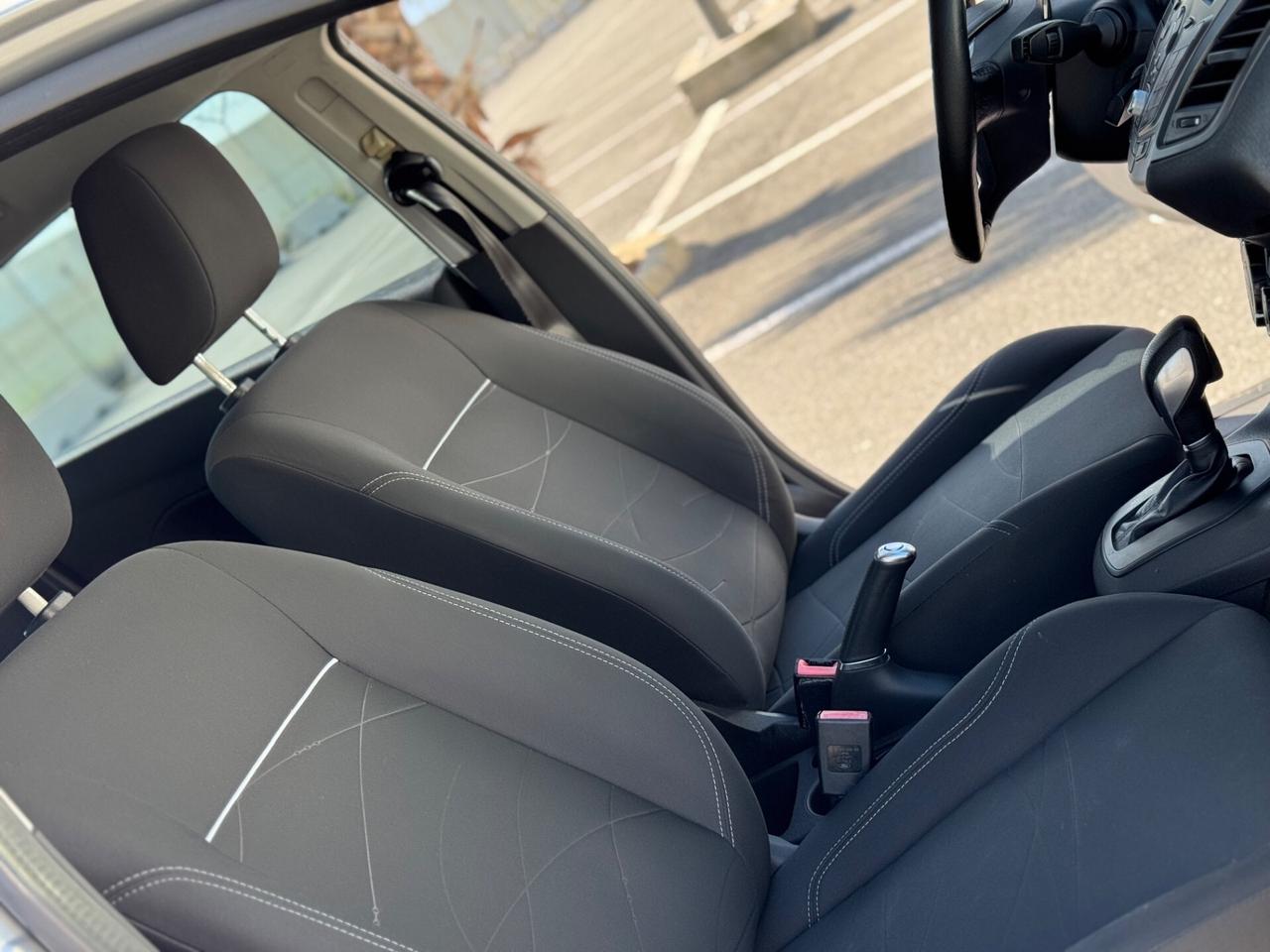 FORD FIESTA 1.0 BENZINA AUTOMATICA GARANZIA 12 MESI