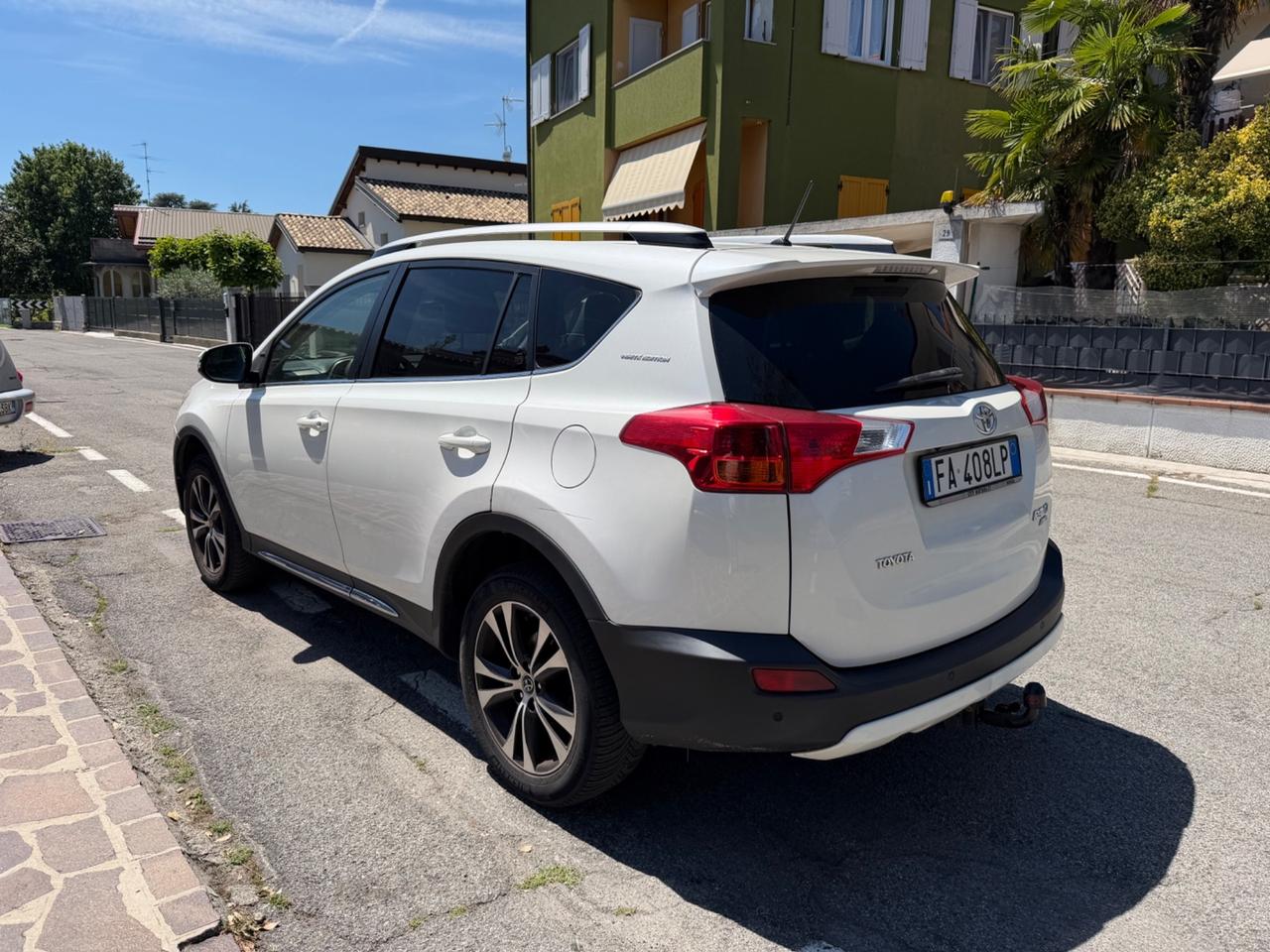 Toyota RAV 4 RAV4 2.2 D-CAT A/T 4WD Lounge