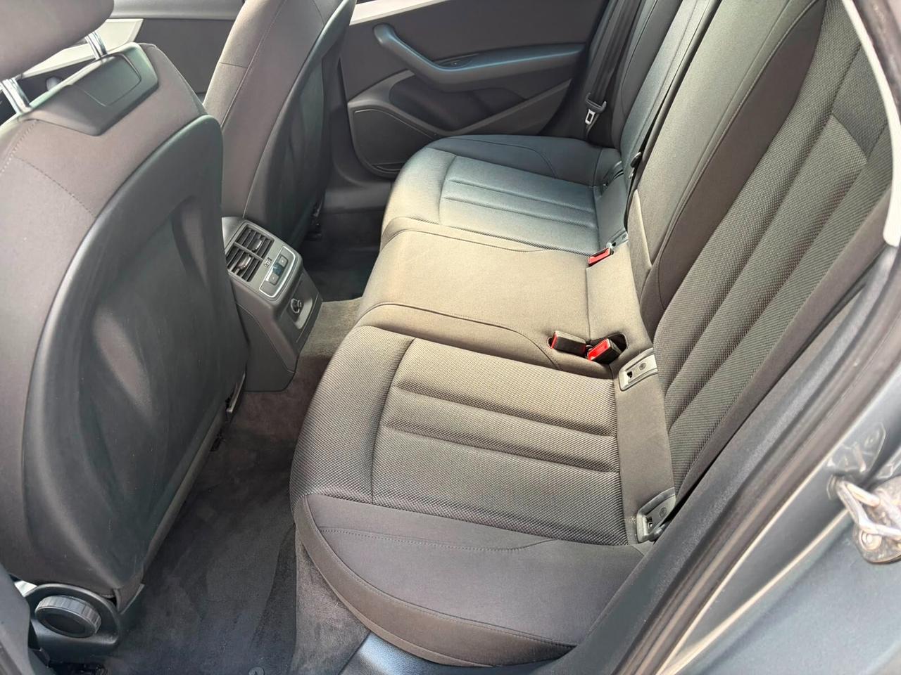Audi A4 Avant 2.0 TDI 150 CV S tronic Business*EURO6*NAVI