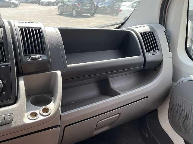 Fiat Ducato 30 2.3 MJT Trasporto Cavalli
