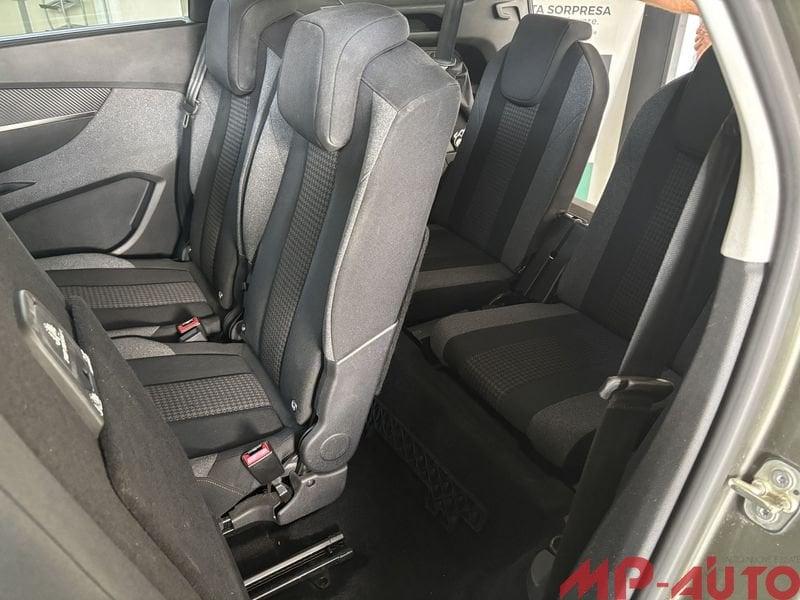 Peugeot 5008 BlueHDi 150 7 POSTI