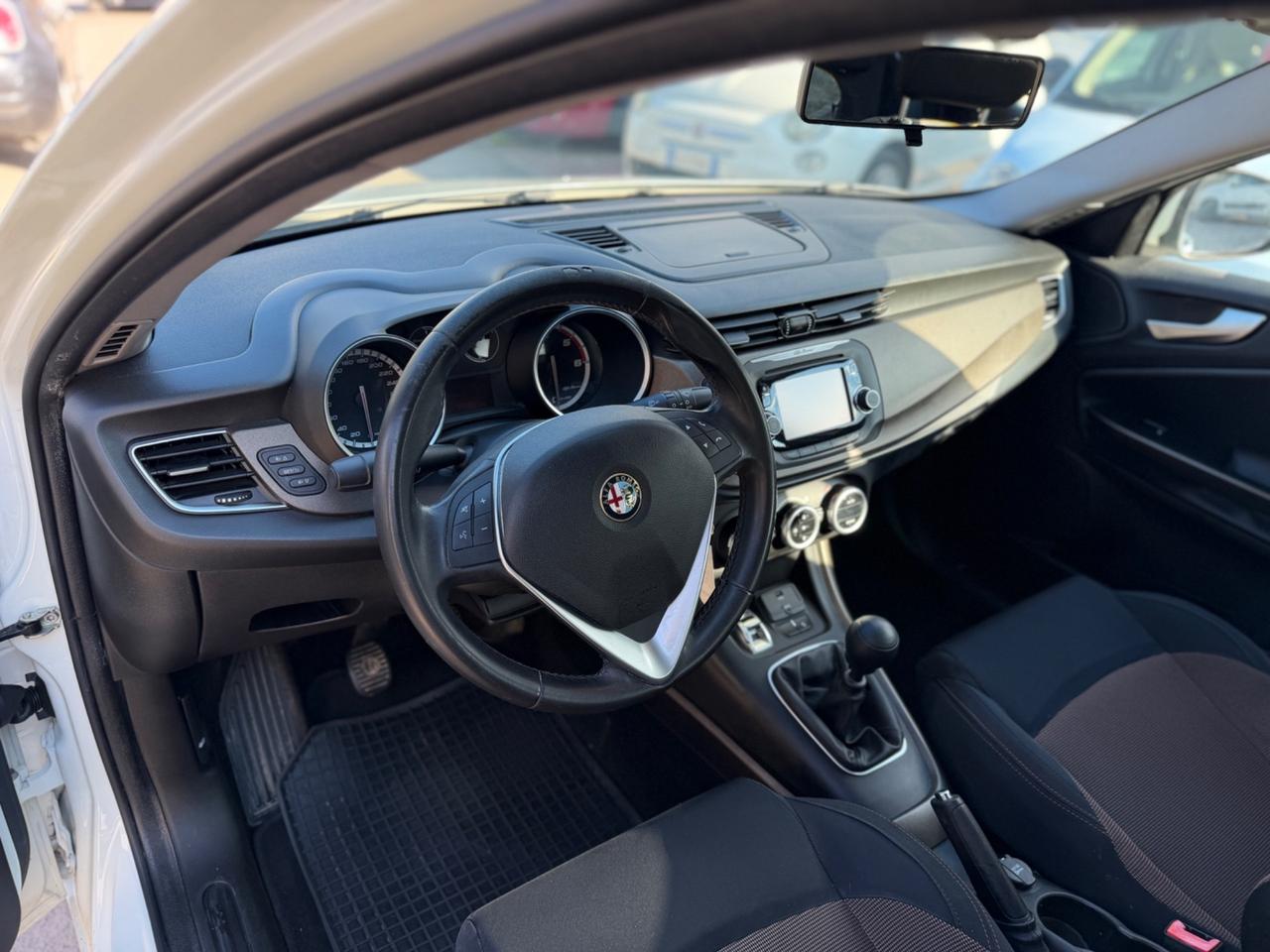 Alfa Romeo Giulietta 1.6 JTDm-2 105 CV Km Certificati