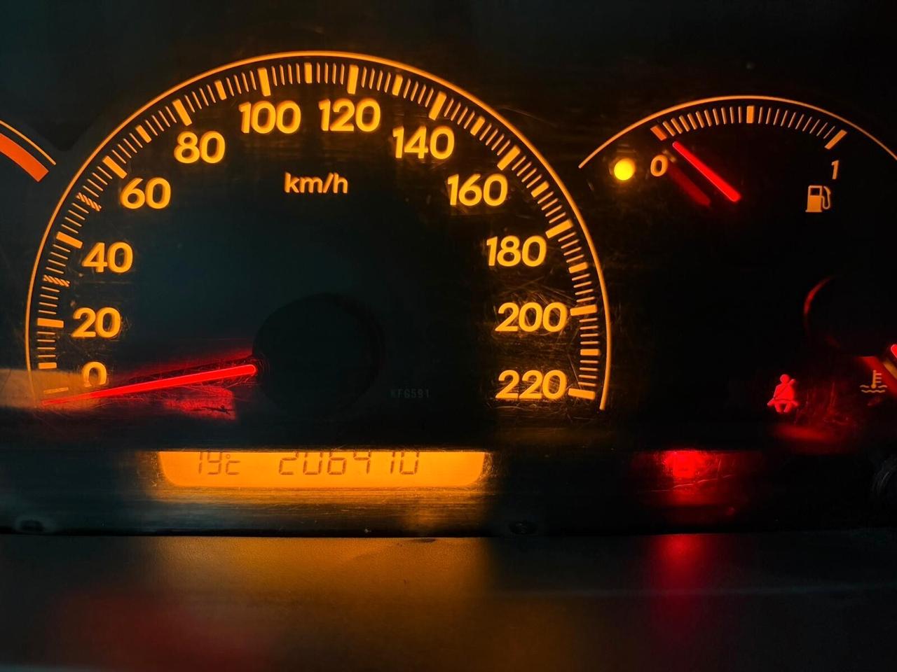 Honda FR-V 1.7 16 V VTEC GPL 6 POSTI