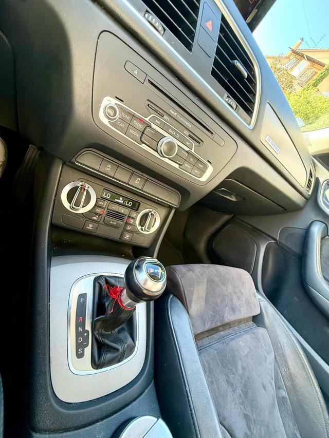 AUDI Q3 2.0 TDI quattro S tronic S Line Edition