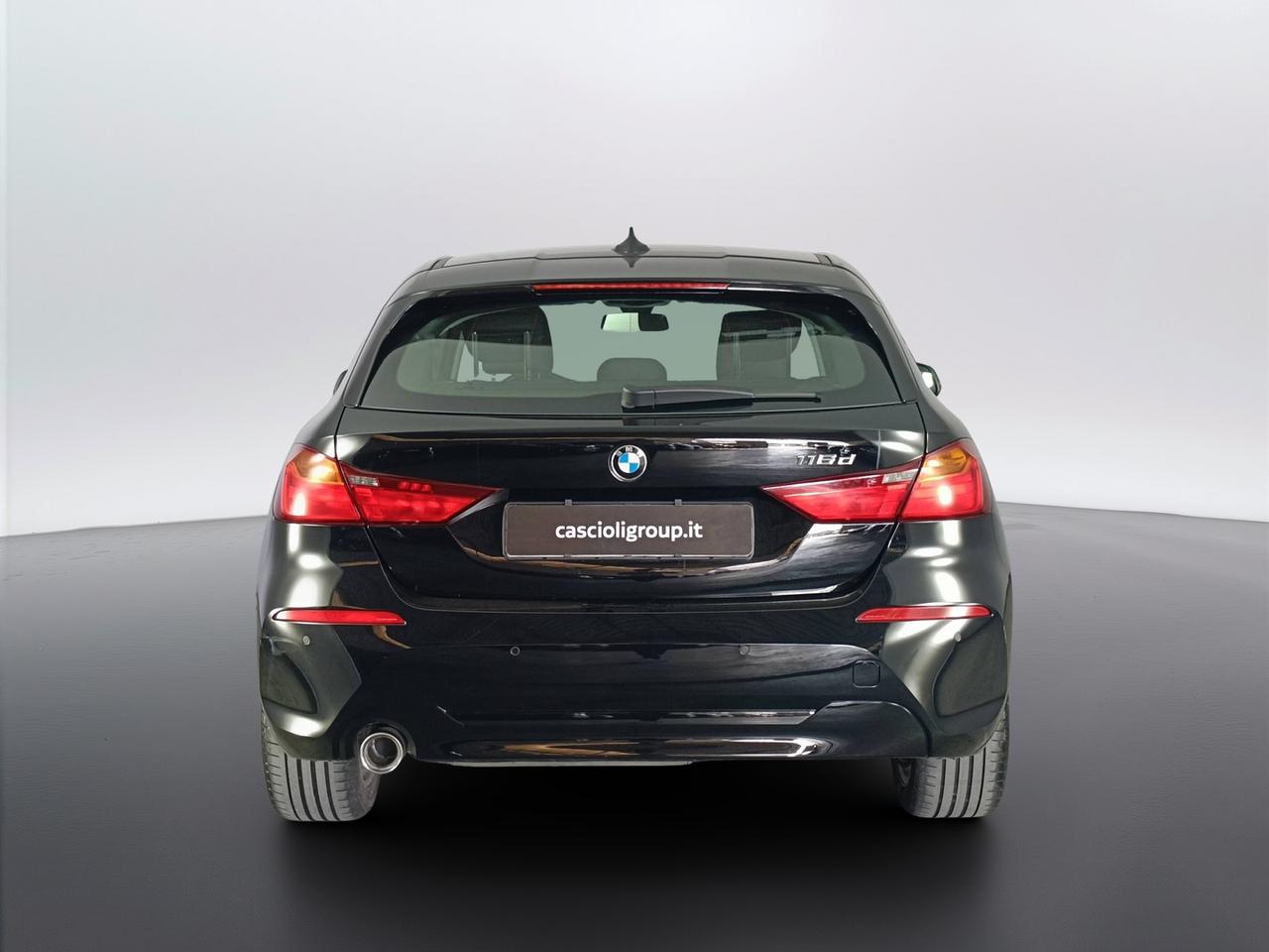 BMW Serie 1 F40 - 116d Business Advantage auto