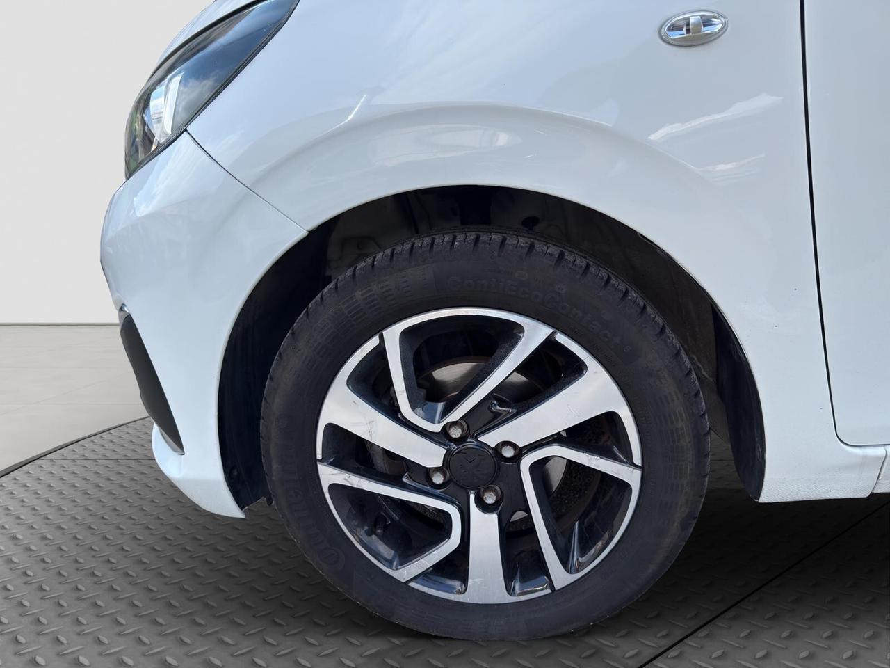 Peugeot 108 5p 1.0 vti 72cv Allure 2021