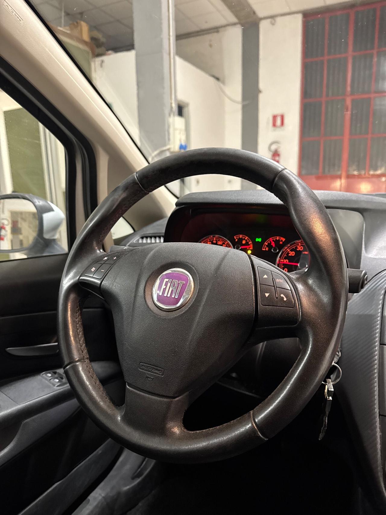 Fiat Grande Punto 1.4 5 porte Active Natural Power