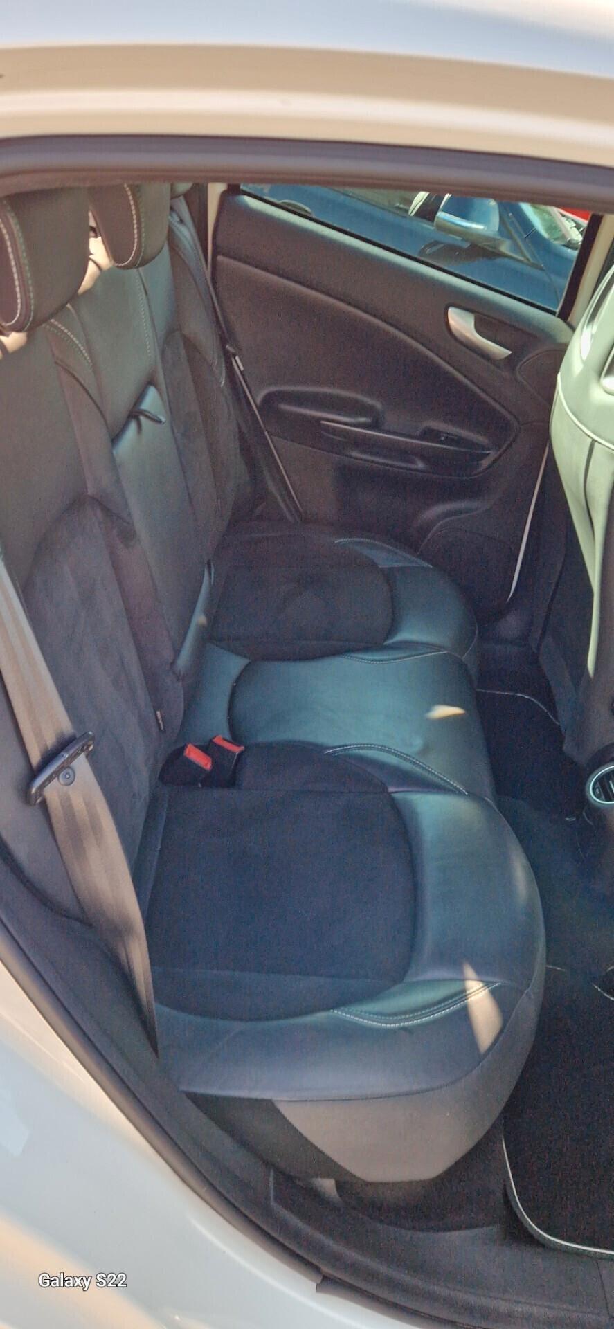 Alfa Romeo Giulietta 1750 240cv Turbo TCT Quadrifoglio Verde