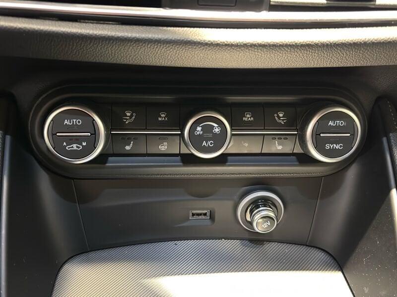 Alfa Romeo Stelvio 2.2 210 CV Veloce AT8 Q4