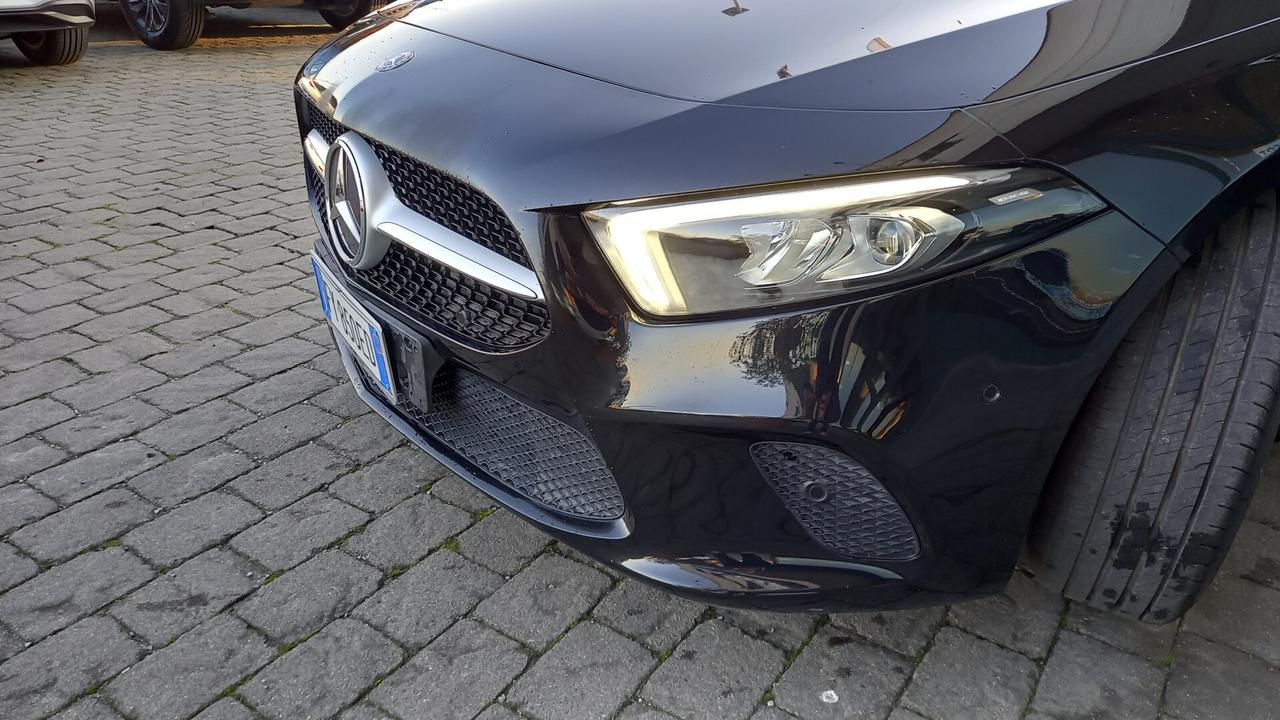 Mercedes-benz A 180 d Automatic Business Extra