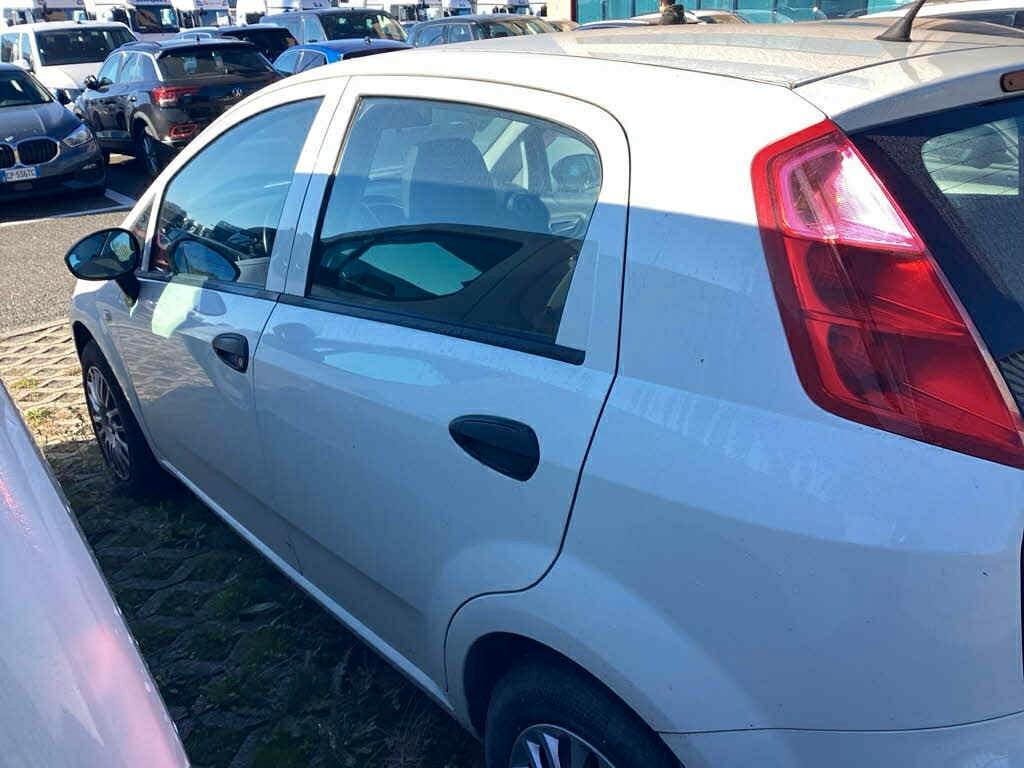 Fiat Punto 1.3 MJT II S&S 95 CV 5 porte Street