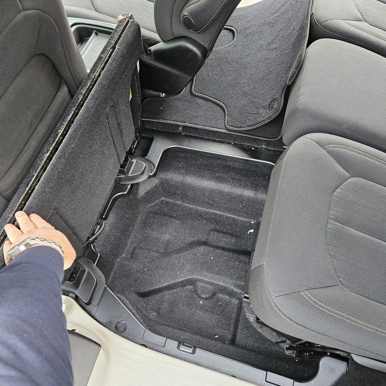 Chrysler Pacifica Turing Limited