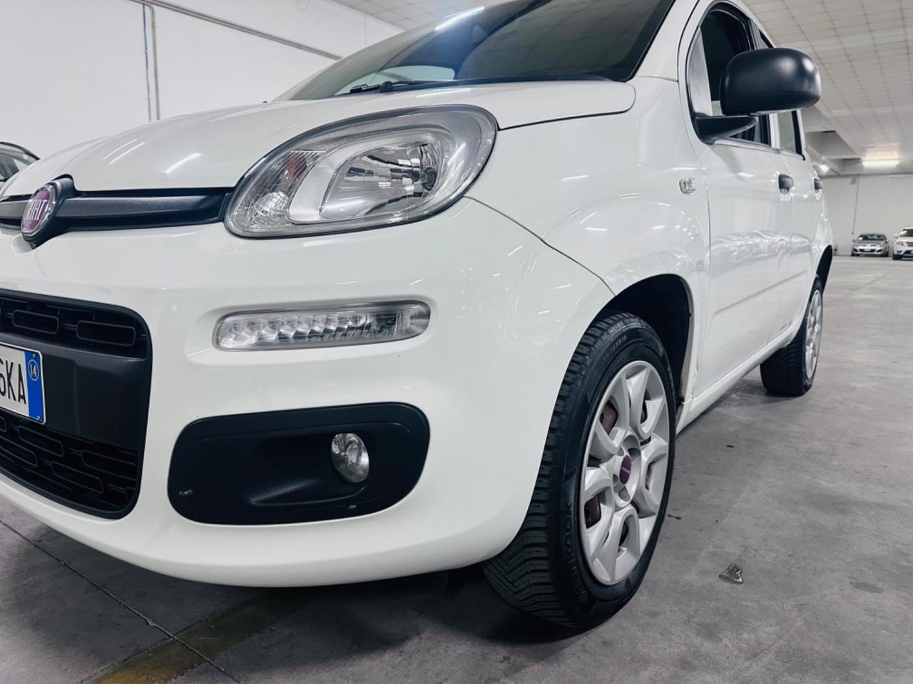 Fiat Panda 0.9 TwinAir Turbo Natural Power Lounge