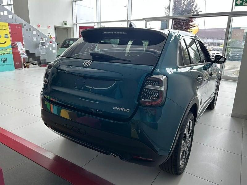 FIAT 600 1.2 hybrid La Prima 110cv auto