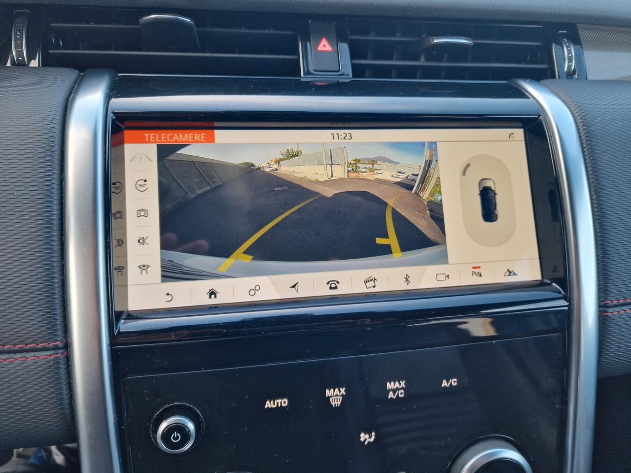 Land Rover Discovery Sport 2.0 eD4 150 CV 2WD R-Dynamic SE