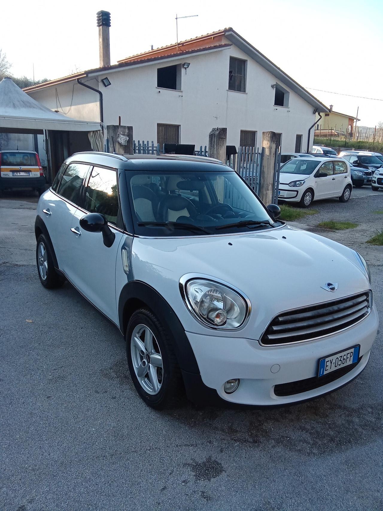 Mini Countryman 1.6 D 015